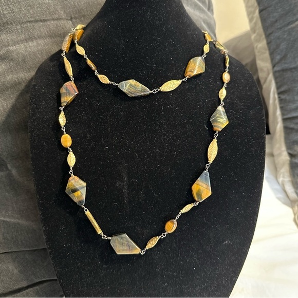 Tiger’s Eye Stone Beaded Statement Gold Tone Necklace - Picture 7 of 10